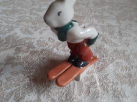Porceliano statulėlė