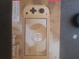 Parduodama Nintendo Switch Lite su 3 žaidimais