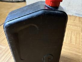 Parduodamas tarybinių laikų plastikinis bakelis