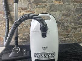 Dulkių siurblys Miele Complete C3