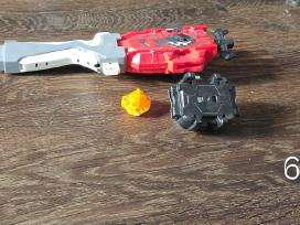 Beyblade Burst suktukai Takara Tomy, Hasbro