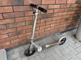Vaikiškas paspirtukas