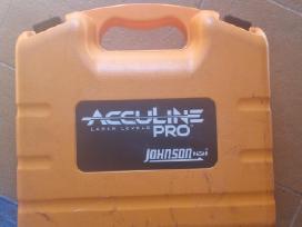 Rotacinis nivelyras acculine pro