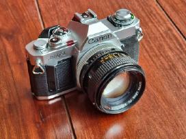 Canon AV-1 su legendiniu Canon Fd 50mm f/1.4 S.s.c