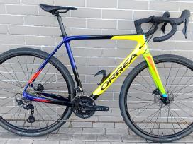 Orbea Terra M30 carbon gravelis M dydžio.