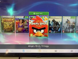 Xbox 360 + kinect + 2 pulteliai