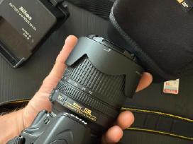 Nikon D3200 + Nikkor 18–105mm Vr