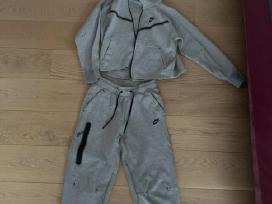 Pilkas Nike tech
