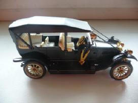 Russo-bakt auto modeliukas