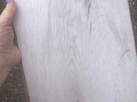 Parduodamas laminatas – likutis po remono