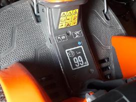 Traktoriukas Žoliapjovė Husqvarna R112c