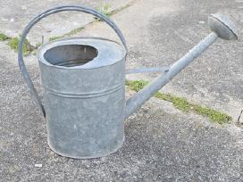 Metaliniai laistytuvai