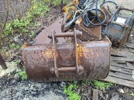 Jcb3cx kasimo kaušai priedai ,paletinės šakės