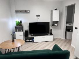 Parduodamas 3 kambarių butas Karoliniškėse