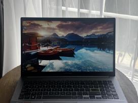 Asus Vivobook S15 Ryzen 7 (8-cores) 16gb RAM