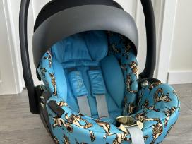 Cloud Z i- size by Jeremy Scott auto kedute