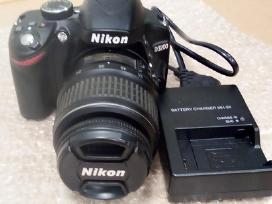 Nikon D3200 su objektyvu Af-s Nikkor, garantija