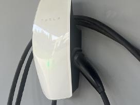 Tesla model 3/y priedai