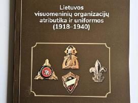 Tarpukario organizacijų atributika ir uniformos