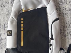Nauja Nike Elite kuprinė