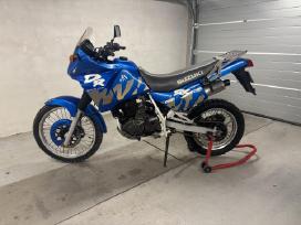 Suzuki dr 650 dalys