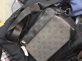 Louis vuitton tase per peti