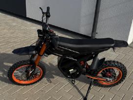 GT 54 pravažiuota tik 250km.