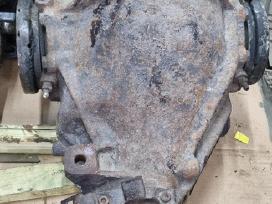 Mercedes r129 300sl reduktorius su blokiruote