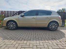 Parduodamas Opel Astra 2005m 1.9 dyzelinas88kw