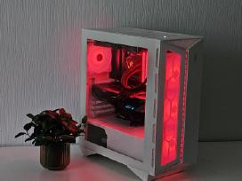 I7 14700kf / 32gb 6000mhz / z790 WiFi / rx 9070 XT