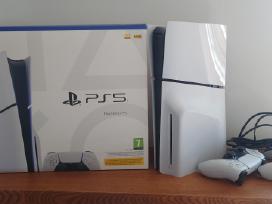 Playstation 5 Slim. Disc edition