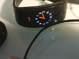 Samsung Gear Fit2 Pro (sm-r365)