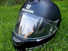 Shark D Skwal 2