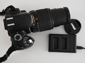 Nikon D40 su Nikkor 55-200mm Teleobjektyvu