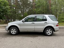 Parduodu visureigį Ml-270 cdi