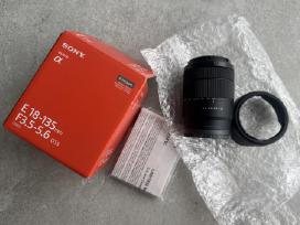 Sony E 18-135mm f/3.5-5.6 Oss