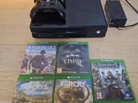 Parduodamas Xbox one.