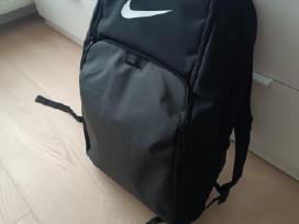 Didelė nauja „nike“ kuprinė (30 l.)