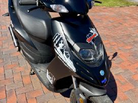 Parsiduoda Motoroleris Piaggio