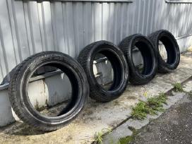 Trazano Zuper Snow r19 225/55