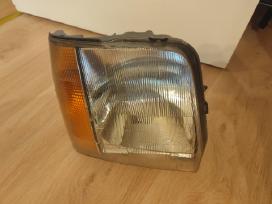 Suzuki Wagon R+ 1998 dešinys priekinis žibintas
