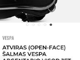 Vespa šalmas