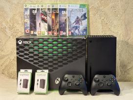 Xbox Series X 1tb 2 Controllers 2 Batteries 8 game
