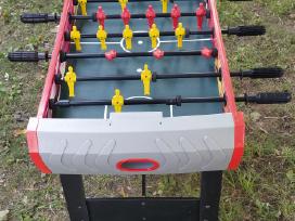 Dovanoju stalo futbolo žaidimą