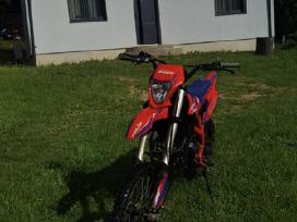 Asix DT140 140cc, krosiniai
