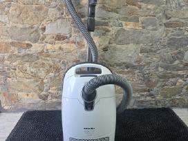 Dulkių siurblys Miele Complete C3