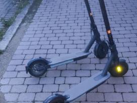 2 xiaomi paspirtukai