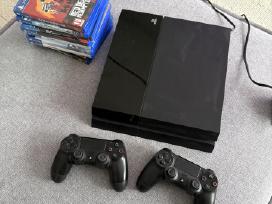 Playstation 4 su zaidimais