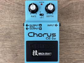 Boss Waza Craft Chorus CE-2w pedalas el. gitarai