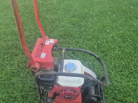 Parduodu vibro plokšte su Honda varikliu